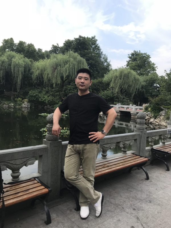 未来可期的第一张照片--潍坊蓝颜知己交友网